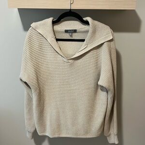 Marled Notch Neck Collard Cream Sweater size Medium